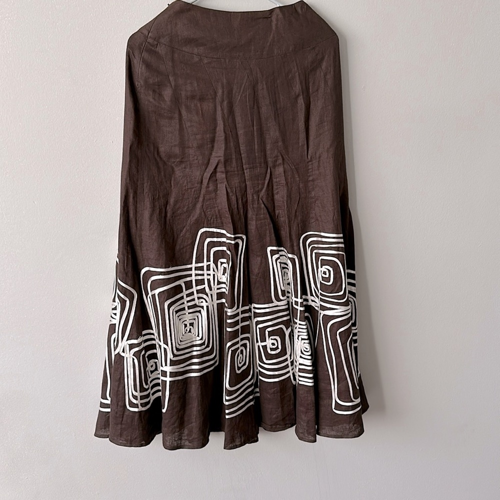 It’s a beautiful skirt